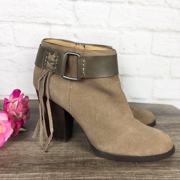 Kensie Shoes - Kensie Massey Fringe Tan Suede Heeled Ankle Boots